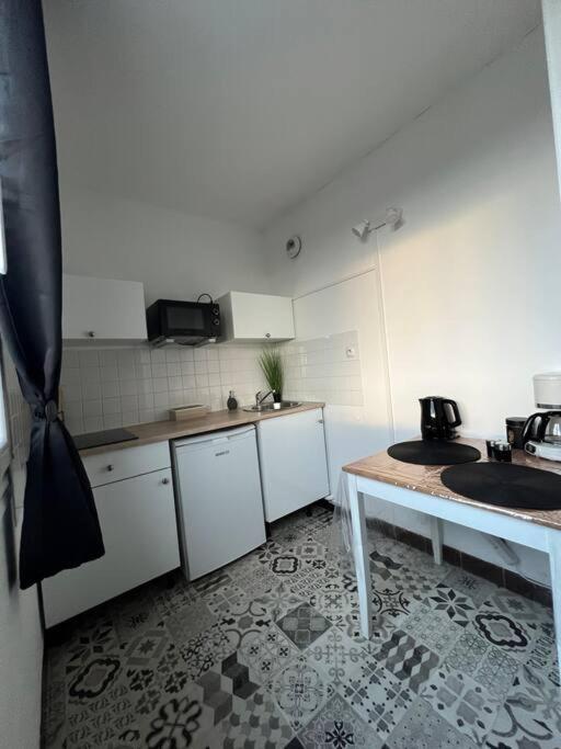 T1, Parking Prive, Proche Gare Apartment *