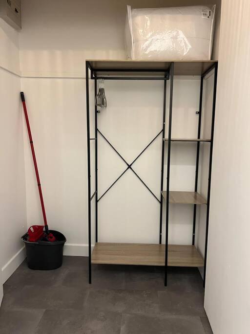 T1, Parking Prive, Proche Gare Apartment